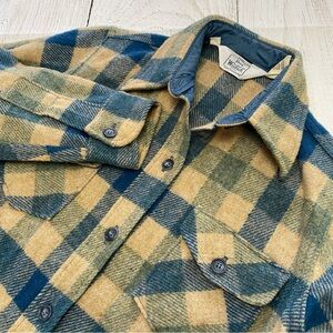 Woolrich Women's Blue and Tan Plaid Shirt